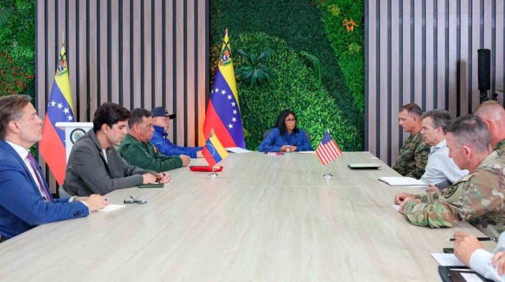 El jefe del Comando Sur de EEUU visita Venezuela para coordinar la reconstrucción