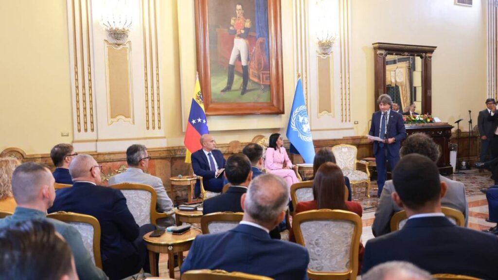 Delcy Rodríguez instaló taller con la ONU para el plan de reconstrucción tras los terremotos