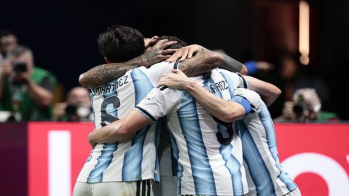 Argentina orquestó una remontada épica ante Egipto y pasa a cuartos