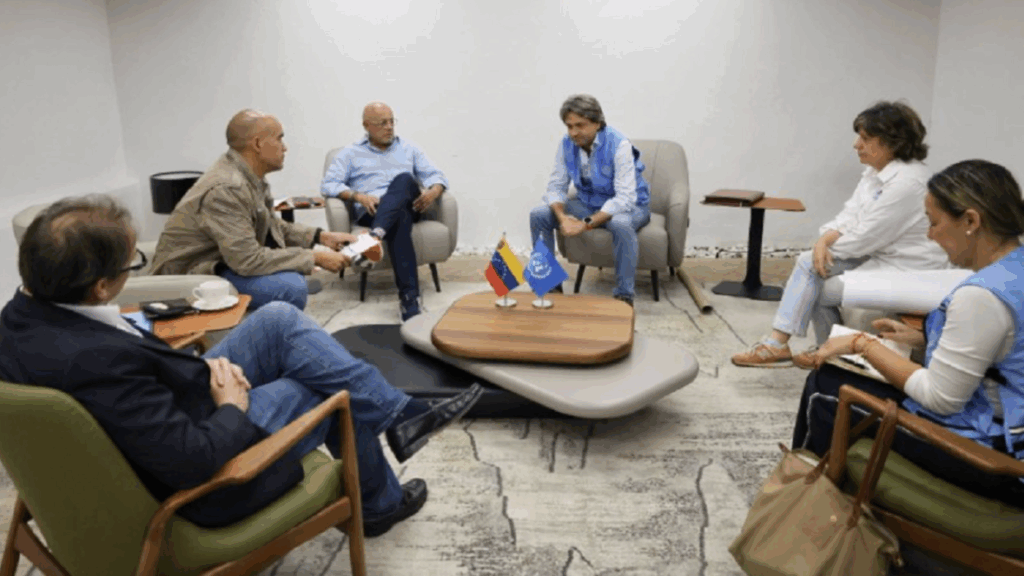 Jorge Rodríguez evaluó planes de atención a víctimas de los terremotos con coordinador humanitario de la ONU