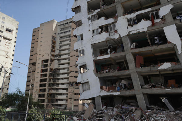Sube a 4.734 el número de muertos por el doblete sísmico