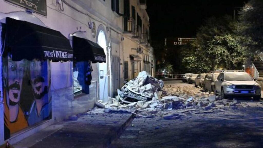 21 heridos deja sismo de 4,7 que sacudió la provincia de Nápoles