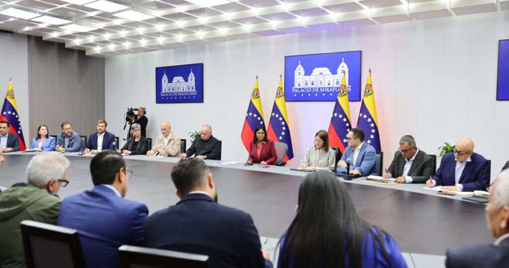 Delcy Rodríguez dirigió Consejo de Ministros este miércoles