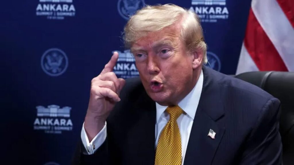 Trump anuncia un «histórico» acuerdo petrolero con Venezuela