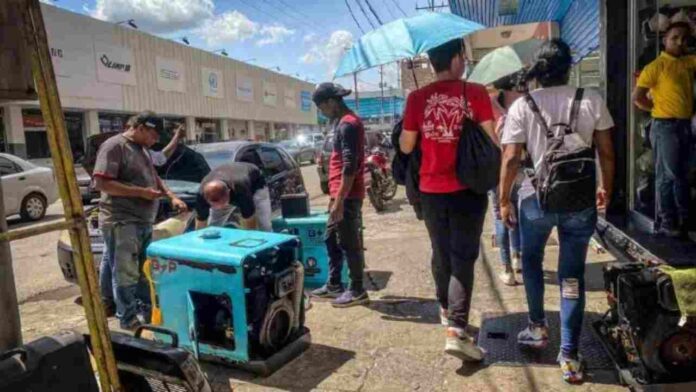 Comerciantes de Valencia piden estabilidad eléctrica tras registrar apagones de hasta 4 días